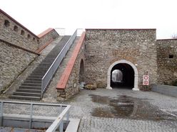 Bratislavsk� hrad